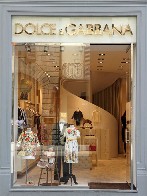 dolce gabbana outlets